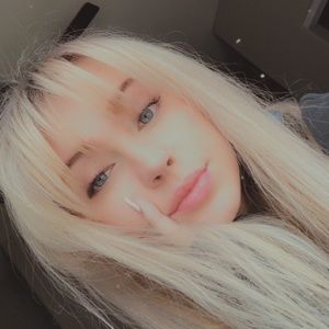 Meet your Posher, Skylar